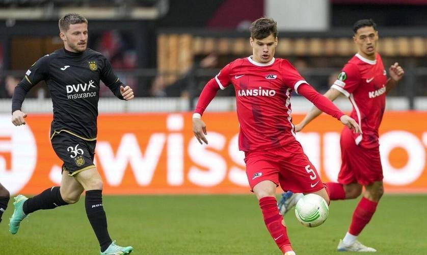 而他的存在 而他的存在