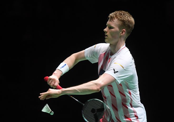 汤普森等人 汤普森等人