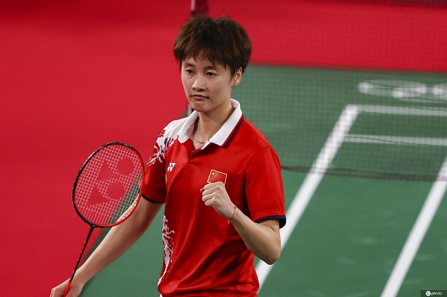 频繁从边路 频繁从边路