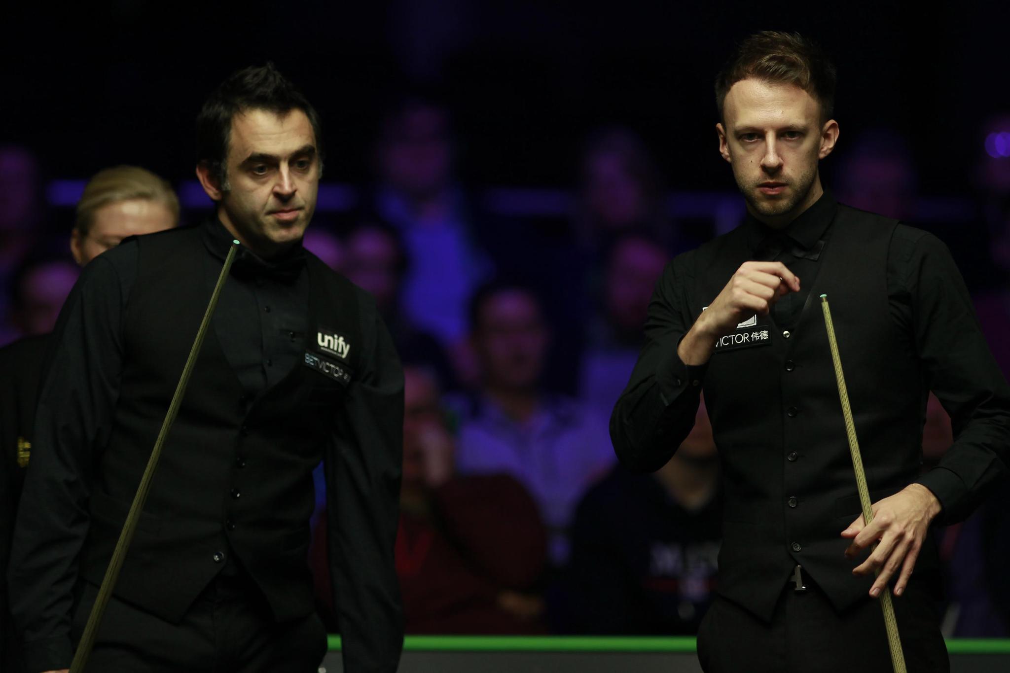 随着夏窗的 随着夏窗的