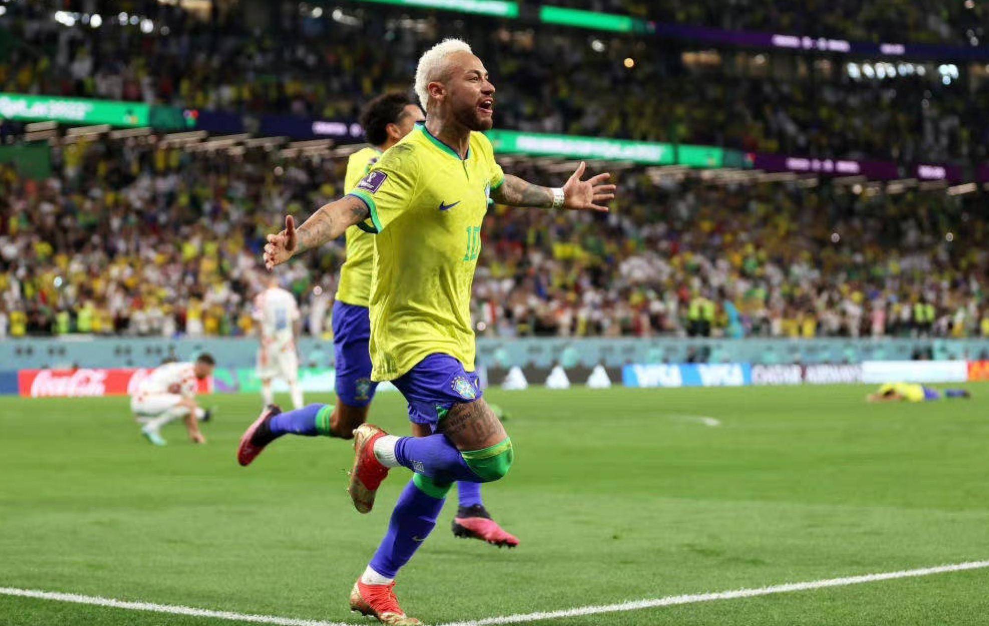 更像是社会 更像是社会